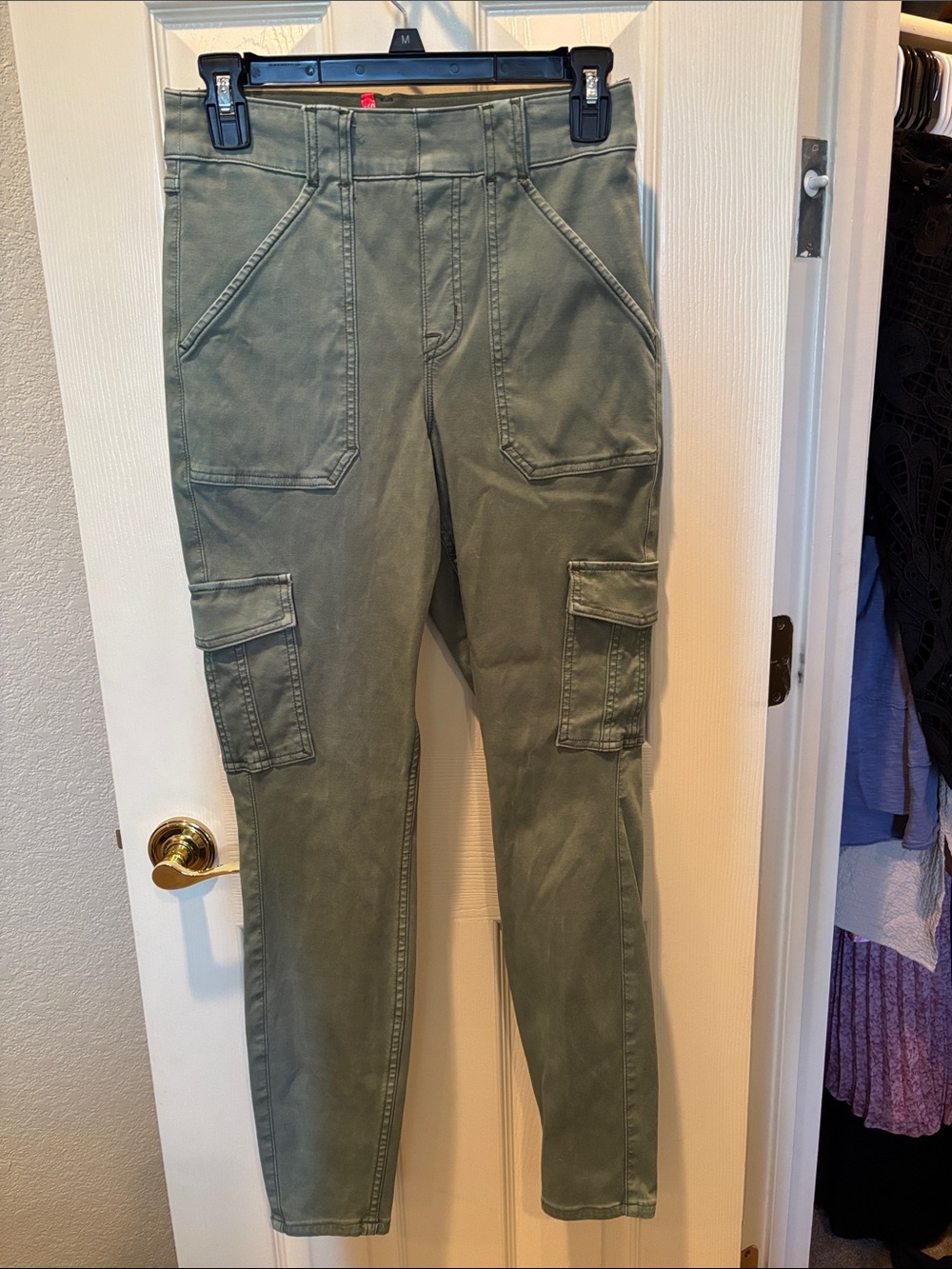 Spanx Stretch Twill Ankle Cargo Pants Sage Olive Green Size Medium